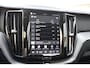 Volvo XC60 T6 350PK Plug-in hybrid AWD Plus Bright / Adaptive Cruise control / Elektrische stoelen met geheugen / Stuurverwarming / Stoelverwarming V+A / Panorama schuif-kanteldak / Achteruitrijcamera / Harman Kardon / Elektrisch uitklapbare trekhaak