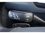 Volkswagen Tiguan 1.5 TSI Elegance 150PK / 110kW DSG, LED Matrix (IQ.Lights), chrome dakrails en sierlijsten, privacy glas (65% licht absorberend), verwarmbare voorstoelen, verwarmbaar multifunctioneel lederen stuurwiel met schakelflippers, adaptieve cruise control (ACC) met Travel Assist, 18" inch "Nizza" LMV, elektrisch verstel-, verwarm- en inklapbare buitenspiegels, navigatie, parkeersensoren voor en achter (PDC), parkeerassistent met uitparkeerhulp (Park Assist), dodehoekdetectie (Side Assist), digital cockpit, draadloos Apple Carplay & Android Auto, achteruitrijcamera (Rear View), DAB+, elektrische achterklep etc.