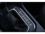 Volkswagen Tiguan 1.5 TSI Elegance 150PK / 110kW DSG, LED Matrix (IQ.Lights), chrome dakrails en sierlijsten, privacy glas (65% licht absorberend), verwarmbare voorstoelen, verwarmbaar multifunctioneel lederen stuurwiel met schakelflippers, adaptieve cruise control (ACC) met Travel Assist, 18" inch "Nizza" LMV, elektrisch verstel-, verwarm- en inklapbare buitenspiegels, navigatie, parkeersensoren voor en achter (PDC), parkeerassistent met uitparkeerhulp (Park Assist), dodehoekdetectie (Side Assist), digital cockpit, draadloos Apple Carplay & Android Auto, achteruitrijcamera (Rear View), DAB+, elektrische achterklep etc.