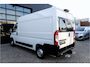 Peugeot Boxer 2.2 BlueHDi 140 L2H2 3.3t Inrichting I NAV I CAM I Standkach I BPM Vrij