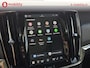 Volvo V90 2.0 T8 Plug-in hybrid AWD Ultra Dark Trekhaak 2100kg Panoramadak NL Auto! | Head-Up | ACC | Bowers&Wilkins | 360 camera | Leer