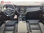 Volvo V90 2.0 T8 Plug-in hybrid AWD Ultra Dark Trekhaak 2100kg Panoramadak NL Auto! | Head-Up | ACC | Bowers&Wilkins | 360 camera | Leer