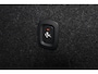 Volvo C40 Extended Range Ultimate 82 kWh - Panoramadak - IntelliSafe Assist & Surround - 360 Graden Camera - Verwarmde voorstoelen & stuur - Draadloze tel. lader - Parkeersensoren voor & achter - Elektr. bedienb. voorstoelen met links geheugen - Extra getint glas - Inklapbare trekhaak - 20' LMV