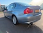 BMW 3-Serie 320i Business Line AUTOMAAT/CRUISE/CLIMA/FACELIFT/LMV/PDC