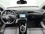 Citroën C3 82 pk Shine | Rijklaar | Trekhaak | Camera | 17" LMV |
