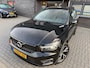 Volvo XC40 1.5 T2 R-Design | 1E EIGENAAR | 3/6/12MND GARANTIE | AUTOMAAT | PANO | LED | DAB | CRUISE | CARPLAY | STOELVERWM | BLIS | HARMAN KARDON |