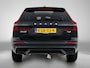 Volvo XC60 2.0 T6 Plug-in hybrid AWD Ultra Dark | Luchtvering | Panoramadak | Trekhaak | H&K | Memory |