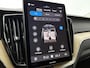 Volvo XC60 2.0 T6 Plug-in hybrid AWD Ultra Dark | Luchtvering | Panoramadak | Trekhaak | H&K | Memory |