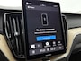 Volvo XC60 2.0 T6 Plug-in hybrid AWD Ultra Dark | Luchtvering | Panoramadak | Trekhaak | H&K | Memory |