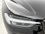 Volvo XC60 2.0 T6 Plug-in hybrid AWD Ultra Dark | Luchtvering | Panoramadak | Trekhaak | H&K | Memory |