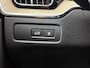 Volvo XC60 2.0 T6 Plug-in hybrid AWD Ultra Dark | Luchtvering | Panoramadak | Trekhaak | H&K | Memory |