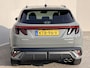 Hyundai Tucson 1.6 T-GDI PHEV N Line Sky 4WD / Dealer onderhouden / Accu SoH 100 % / Panorama schuifdak / Elektrische stoelen en klep / Stoelventilatie / Stuur-, stoel- & achterbankverwarming / HUD / Apple Carplay Android / 19" LM wielen & All Season banden /