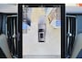 Volvo XC60 T6 Recharge AWD Ultra Dark - Luchtvering - Panorama/schuifdak - IntelliSafe Assist & Surround - 360º Camera - Harman/Kardon audio - Adaptieve LED koplampen - Verwarmde voorstoelen, stuur & achterbank - Parkeersensoren voor & achter - Elektr. bedienb. voorstoelen met geheugen - Head up display - Draadloze tel. lader - Inklapbare trekhaak - 20' LMV