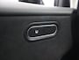 Mercedes-Benz A-klasse 180 Business Solution AMG | Panoramadak | Night | Keyless | Multibeam | Stoelverwarming |