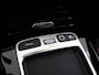 Mercedes-Benz A-klasse 180 Business Solution AMG | Panoramadak | Night | Keyless | Multibeam | Stoelverwarming |
