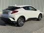Toyota C-HR / C-HR+ 1.8 Hybrid Team-D / Trekhaak afneembaar / All Season banden / Stoel-Stuurverwarming / Navigatie / Achteruitrijcamera / Bear Lock! / Volledig onderhouden / Dodehoekdetectie /