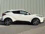 Toyota C-HR / C-HR+ 1.8 Hybrid Team-D / Trekhaak afneembaar / All Season banden / Stoel-Stuurverwarming / Navigatie / Achteruitrijcamera / Bear Lock! / Volledig onderhouden / Dodehoekdetectie /