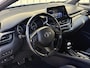 Toyota C-HR / C-HR+ 1.8 Hybrid Team-D / Trekhaak afneembaar / All Season banden / Stoel-Stuurverwarming / Navigatie / Achteruitrijcamera / Bear Lock! / Volledig onderhouden / Dodehoekdetectie /