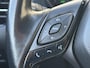 Toyota C-HR / C-HR+ 1.8 Hybrid Team-D / Trekhaak afneembaar / All Season banden / Stoel-Stuurverwarming / Navigatie / Achteruitrijcamera / Bear Lock! / Volledig onderhouden / Dodehoekdetectie /