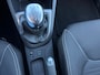 Renault Clio Estate 0.9 TCe Limited van 2de Eig met trekhaak en parkeersensoren en navigatie en bluetooth en cruise controle