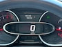 Renault Clio Estate 0.9 TCe Limited van 2de Eig met trekhaak en parkeersensoren en navigatie en bluetooth en cruise controle