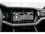 Volkswagen Touareg 3.0 TSi eHybrid 4MOTION R l Trekhaak Elektr. l DYNAUDIO l Nappa Leder l Elektr. Stoelen incl Memory l 21" Black/Graphite Matte l
