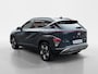 Hyundai Kona 1.6 GDI HEV Premium Sky 137PK | Navigatie | Apple Carplay & Android Auto | Schuif-kanteldak | Stoelverwarming & koeling | Lederen bekleding | Bose speakers | Geheugenfunctie stoelen |