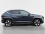 Hyundai Kona 1.6 GDI HEV Premium Sky 137PK | Navigatie | Apple Carplay & Android Auto | Schuif-kanteldak | Stoelverwarming & koeling | Lederen bekleding | Bose speakers | Geheugenfunctie stoelen |