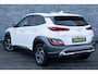 Hyundai Kona 1.6 GDI HEV Fashion | Krell Audio | Head-up Display | Achteruitrijcamera | Parkeersensoren | Keyless Entry | Privacy Glas | Cruise Control Adaptief | Dodehoekdetectie | Navigatie | Apple Carplay | Android Auto