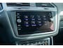 Volkswagen Tiguan Allspace 1.5 TSI 150pk R-Line Business 7p. | Panoramadak | Trekhaak Wegklapbaar