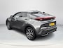 Toyota C-HR / C-HR+ 2.0 Plug-in Hybrid 220 Dynamic | Navigatie | Apple CarPlay/Android auto | Achteruitrijcamera | Stuur en stoelverwarming