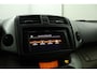 Toyota RAV4 2.0 VVTi Dynamic 2WD | Climate Control | Lederen Bekleding | Cruise Control | Origineel Nederlands | Navigatie |