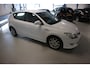 Hyundai i30 1.6i i-Motion / AIRCO / WHITE PACK / APK 2027 ! ! !