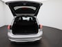 Ford Focus Wagon Hybrid ST Line X Business | 125 PK | ELEKTRISCHE ACHTERKLEP | NAVIGATIE | APPLE CARPLAY/ANDROID AUTO | CAMERA | PRIVACY GLASS |
