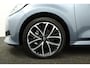 Toyota Yaris 1.5 Hybrid 115 Dynamic | Dodehoekdetectie | Stoel / Stuurverwarming | Parkeersensoren Voor en Achter |