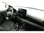 Toyota Yaris 1.5 Hybrid 115 Dynamic | Dodehoekdetectie | Stoel / Stuurverwarming | Parkeersensoren Voor en Achter |