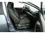 Toyota Yaris 1.5 Hybrid 115 Dynamic | Dodehoekdetectie | Stoel / Stuurverwarming | Parkeersensoren Voor en Achter |