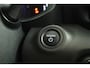 Toyota Yaris 1.5 Hybrid 115 Dynamic | Dodehoekdetectie | Stoel / Stuurverwarming | Parkeersensoren Voor en Achter |