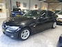 BMW 3-Serie 316i Business Line Navigatie*Lm velgen*Pdc A*Cruise*