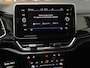 Volkswagen T-Roc 1.5 TSI R-Line Business+/ Cam/ Keyless/ IQ LED/ CarPlay/ 18''LMV