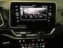 Volkswagen T-Roc 1.5 TSI R-Line Business+/ Cam/ Keyless/ IQ LED/ CarPlay/ 18''LMV