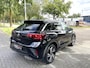Volkswagen T-Roc 1.5 TSI R-Line Business+/ Cam/ Keyless/ IQ LED/ CarPlay/ 18''LMV