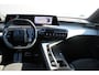 Peugeot e-5008 GT Avantage 73 kWh 7p | Fase 3 laden | SOH 100% | Luxe stoelen | Elektrische verstelbare stoelen | Alcantara | NL auto |