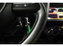 Suzuki Swift 1.2 Select Smart Hybrid | Airco | Cruise control adaptive | Camera | Aplle carplay, Android auto | Stoelverwarming | Parkeersensoren achter |
