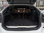 BMW 3-Serie Touring 330e Business Edition Plus PANO LEDER 18 INCH SHADOW LINE STOELVERW LED