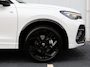 Volkswagen Tiguan R-Line Edition 1.5 eHybrid 272 PK | LED Matrix | Panoramadak | Trekhaak | Head Up display | 20" inch velgen | Camera |