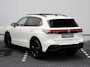 Volkswagen Tiguan R-Line Edition 1.5 eHybrid 272 PK | LED Matrix | Panoramadak | Trekhaak | Head Up display | 20" inch velgen | Camera |