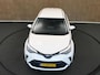 Toyota C-HR / C-HR+ 1.8 Hybrid Dynamic - ORIGINEEL NEDERLANDSE AUTO - AFKOMSTIG VAN 1E EIGENAAR - NAVIGATIE - 18 INCH LICHT METALEN VELGEN - CAMERA - ADAPTIEVE CRUISE CONTROL - DODEHOEK DETECTIE - CLIMATE CONTROL - PARKEERSENSOREN VOOR/ ACHTER - APPLE CARPLAY/ ANDROID AUTO - DAB AUDIO - KEYLESS ENTRY/ START - PASSAGIERSSTOEL IN HOOGTE VERSTELBAAR