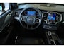 Volvo XC90 T8 Recharge AWD Ultimate Dark | Luchtvering | Bowers & Wilkins Premium Audio | Google Infotainment | 22" Lichtmetalen velgen | 360° Parkeercamera | Parkeersensoren voor + achter |