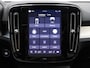 Volvo XC40 B4 AUT(7) PLUS DARK SCHUIFDAK HARMAN KARDON 360GR CAM TREKHAAK CAMERA